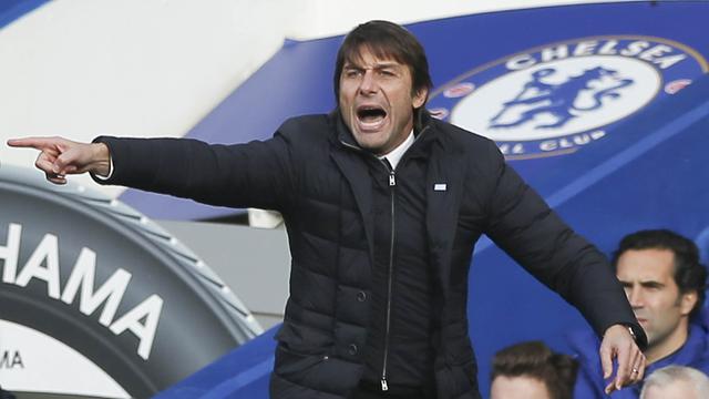 Conte Jawab Isu Kepergian Bek Chelsea