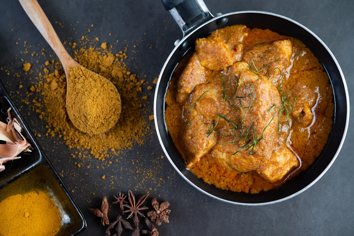 Opor Ayam Kuah Pedas