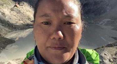 Dijuluki Ratu Everest, Wanita 48 tahun Ini Mendaki Gunung Everest Untuk Ke-10 Kalinya
