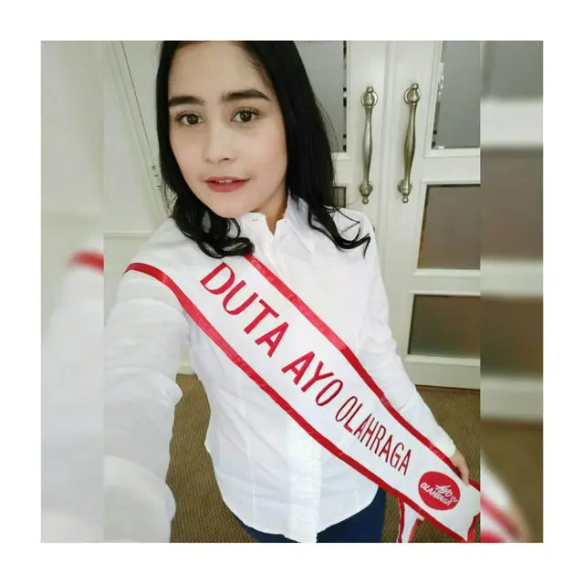 Jadi Dosen Praktisi di UGM, Ini 6 Prestasi Prilly Latuconsina Saat Didapuk Jadi Duta
