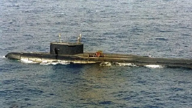 Kapal Selam K-219