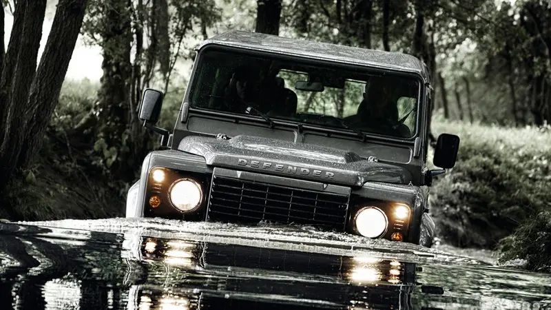 Hidup Jaguar Land Rover Defender Akhirnya Berakhir