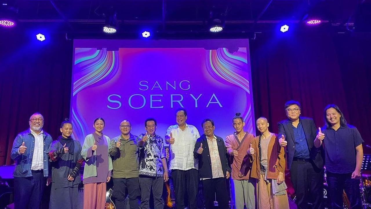 Kisah hidup pengusaha William Soeryadjaya diceritakan melalui mini series berjudul Sang Soerya.