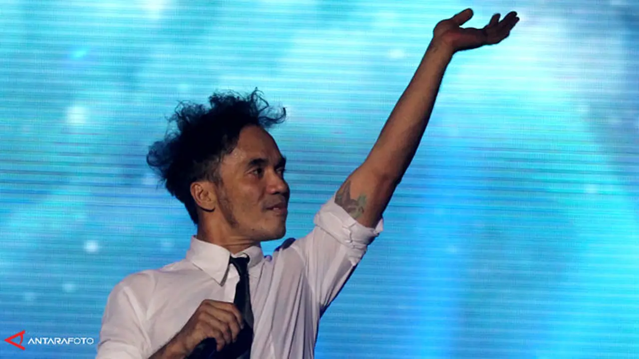 kaka-slank-130707c.jpg