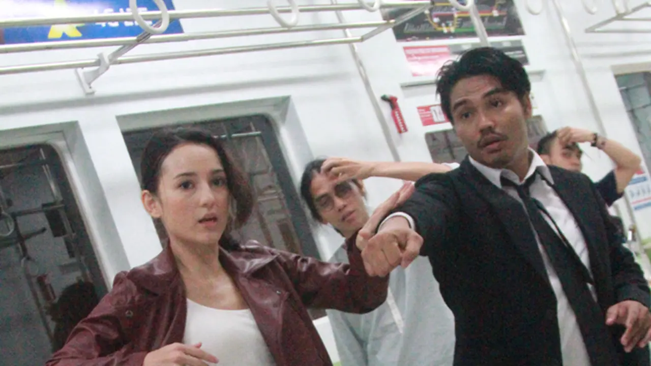 [Bintang] Julie Estelle