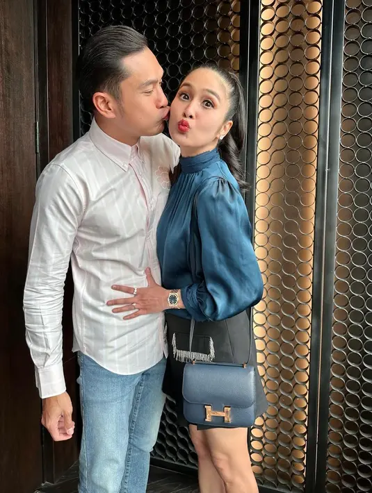 [Instagram/sandradewi88]