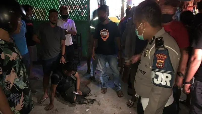Maling Handphone PSK di Bali Diamankan Polisi dari Amuk Massa