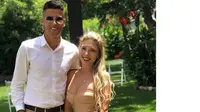 Bek anyar Manchester City Joao Cancelo dan sang istri, Daniela Machado. (foto: https://www.instagram.com/danielalexmachado)