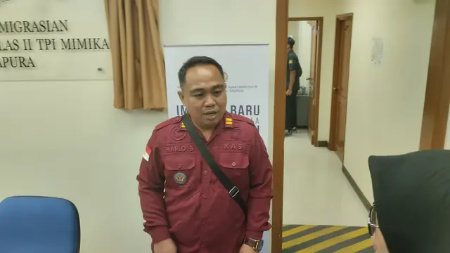 Pelaksana harian (Plh) UKK Kepala Kantor Imigrasi Kelas II TPI Mimika Unit Kerja Kantor Imigrasi Tembagapura Harlo Biantong.