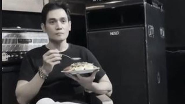 Tyo Nugros Ungkap Pola Makan yang Membuatnya Awet Muda di Usia 51 Tahun