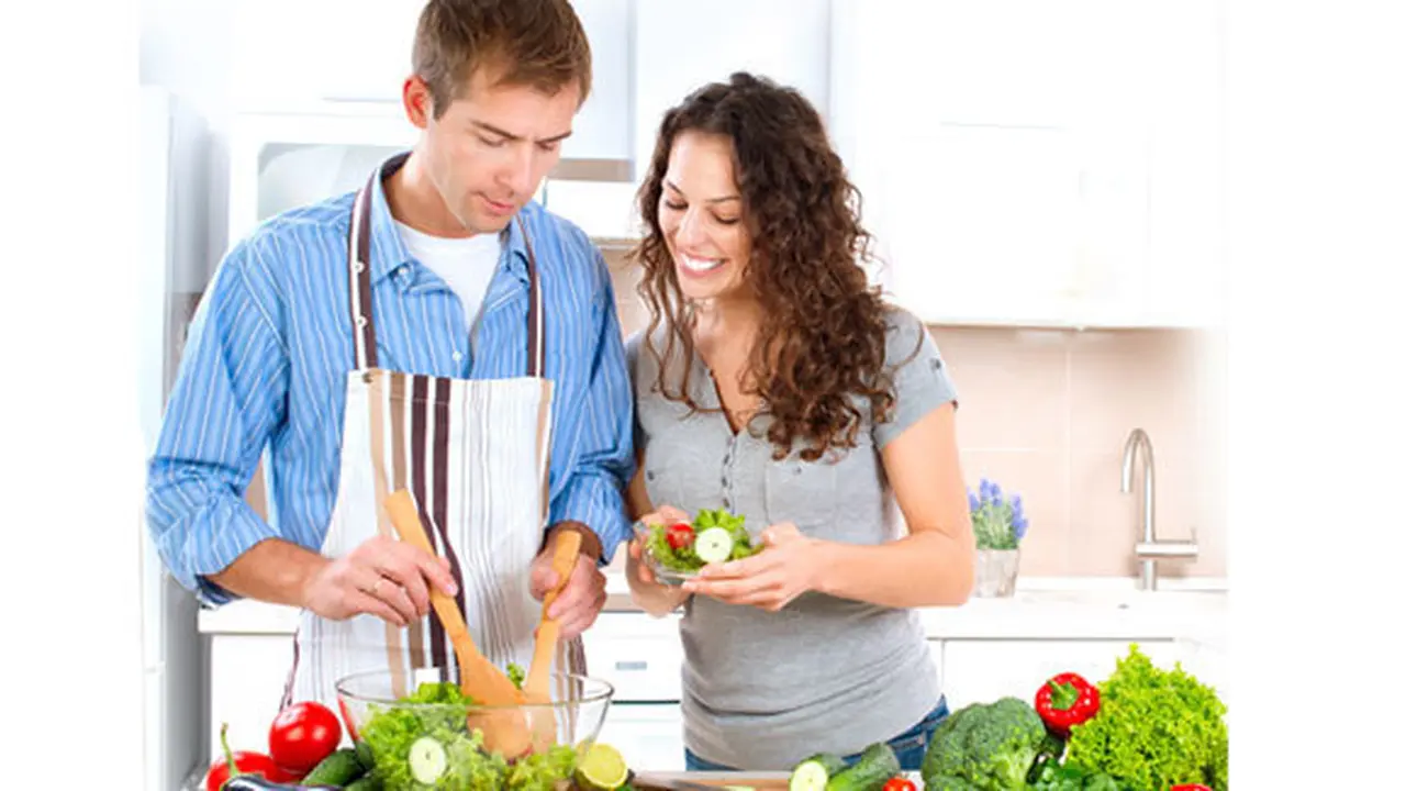 (c) shutterstock