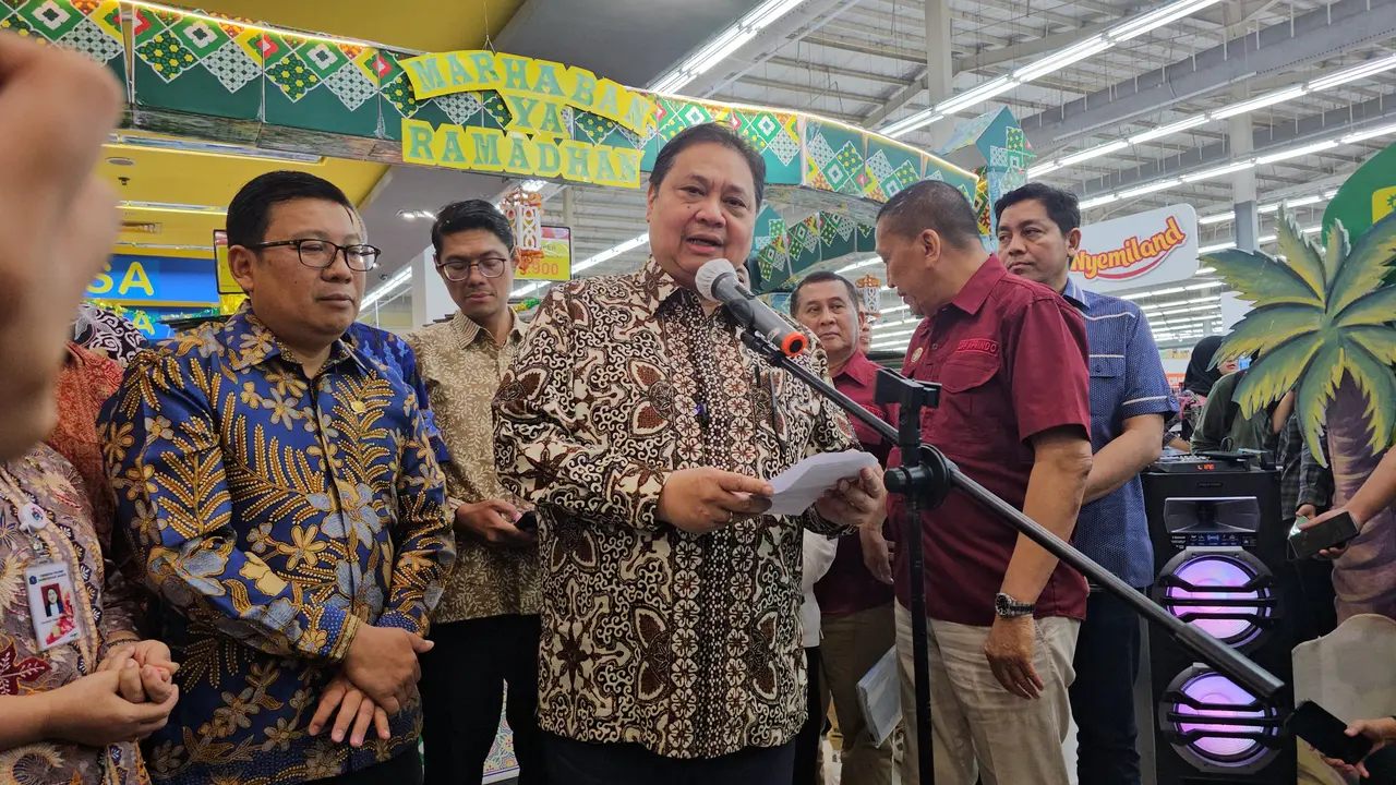 Sambut Lebaran, Menko Airlangga Sebut Potongan Tarif Tiket Pesawat Lebih dari 10 Persen