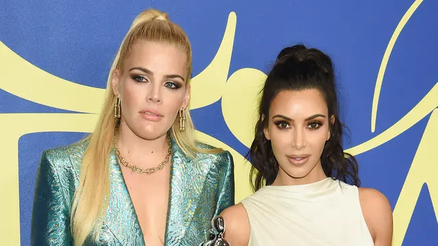 Followers Medsos Berlimpah, Kim Kardashian Raih Influencer Award