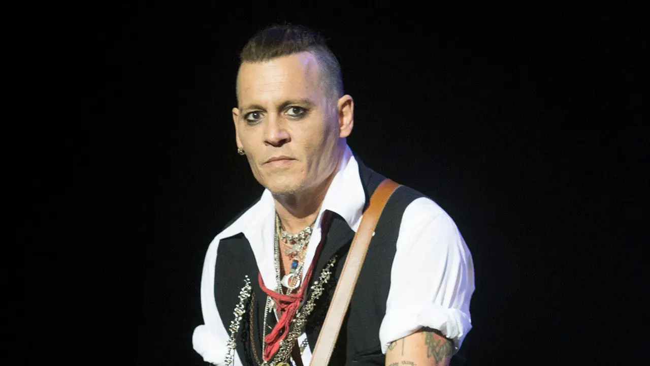 [Bintang] Johnny Depp