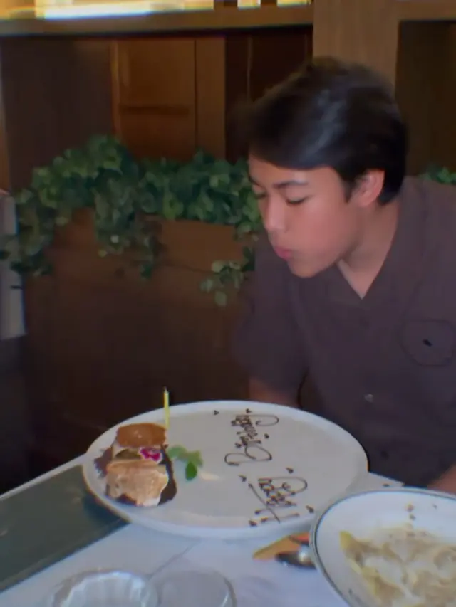 6 Potret Dinner Keluarga Cut Tari dan Richard Kevin Rayakan Ultah Anak, Elegan Penuh Kehangatan (instagram/cuttaryofficial).