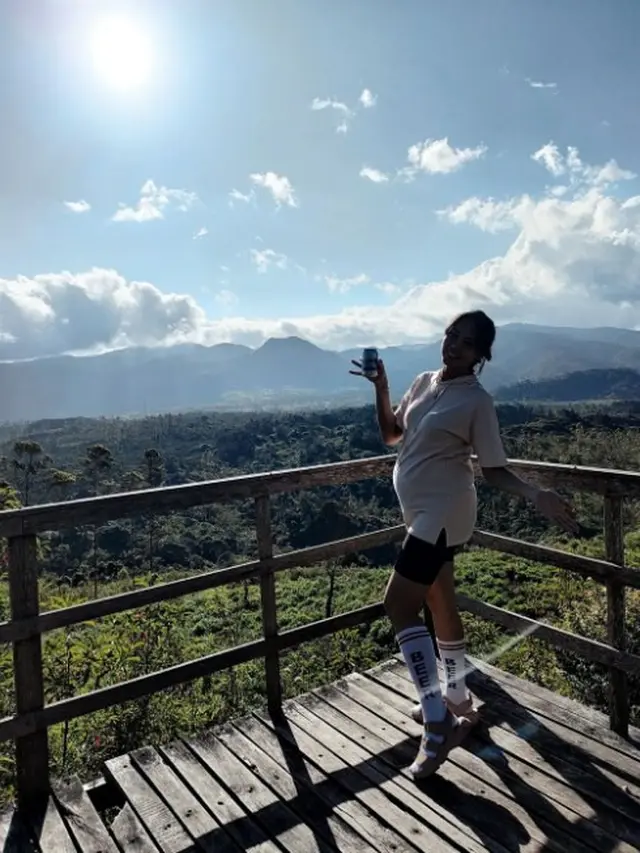 7 Potret Marissa Jeffryna Pamer Baby Bump, Mesra saat Babymoon