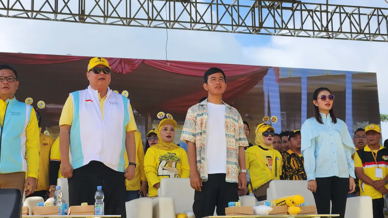 Gibran Rakabuming Raka dan Airlangga Hartarto Hadiri Kampanye Golkar di Cikarang