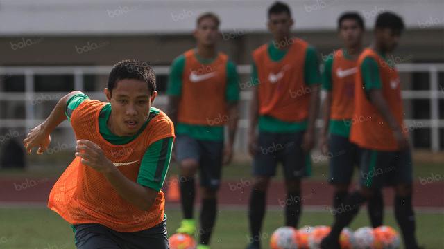 Evan Dimas