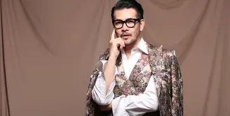 Ferry Salim merupakan salah satu artis Indonesia yang mempunyai gaya berpakaian yang metroseksual. (Bambang E. Ros/Bintang.com)