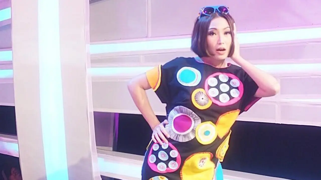 [Bintang] Style Ayu Dewi