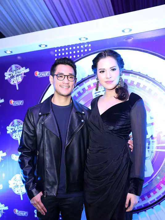 Senada dengan Raisa, Afgan pun bangga mendapat penghargaan di ajang bergengsi sekelas SCTV Music Awards. (Nurwahyunan/Bintang.com)