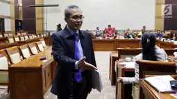 Calon Pimpinan (Capim) Komisi Pemberantasan Korupsi (KPK) yang juga merupakan Wakil Ketua KPK, Alexander Marwata hadir dalam uji kepatutan dan kelayakan (Fit and Proper test) Capim KPK di Komisi III DPR, Gedung Parlemen, Senayan Jakarta, Kamis (12/9/2019). (Liputan6.com/Johan Tallo)