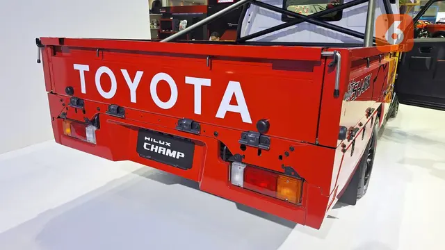 Toyota Hilux Champ
