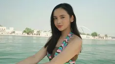 Penampilan Lyodra Ginting saat di atas panggung memang kerap jadi sorotan. Namun, gaya simpelnya di berbagai kesempatan juga sering curi perhatian. Melalui Instagram, ia juga sering mengunggah gaya penampilan santai saat berlibur.(Liputan6.com/IG/@lyodraofficial)