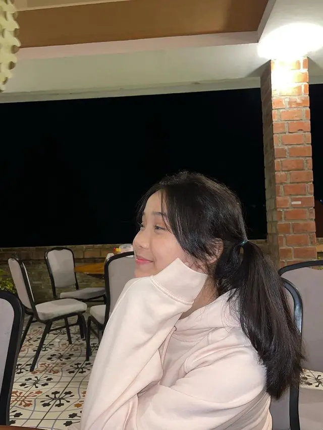 6 Potret Aurelia Syaharani, Adik Tiara Andini yang Ikut Terjun Jadi Penyanyi
