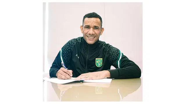 Gabung Persebaya, Ini 6 Potret Latihan Perdana Jose Wilkson