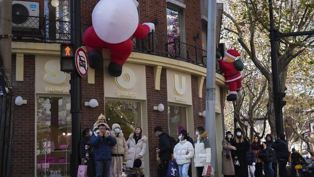 Perayaan Natal di Shanghai