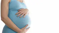 Ada beberapa ibu hamil yang ingin sayuran mentah saat hamil. Padahal, mitos lama menyebutkan sayuran mentah tak bagus untuk janin.