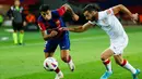 Jornada kesepuluh Liga Spanyol mempertemukan Barcelona vs Athletic Bilbao. Kedua tim bermain terbuka sejak awal pertandingan. (AP Photo/Joan Monfort)