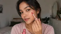 Cara Mengaplikasikan Liquid Blush agar Tak Terlihat Menor, Beri Rona Pipi Halus dan Merata