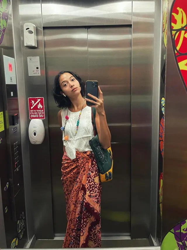 8 Potret Terbaru Putri Marino, Disebut Netizen Terlalu Kurus