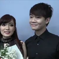 Baru dua minggu menikah dengan Rudi atau yang akrab disapa dengan panggilan Aming, Angel 'Cherrybelle' mengaku dirinya masih seperti mimpi. Kini, Angel sudah tidak tidur bareng dengan personel chibi lainnya.