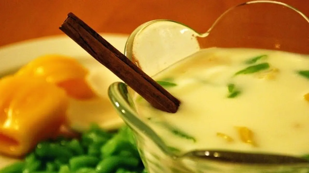 [Bintang] 3 Cara Asik Nikmati Es Cendol untuk Segarkan Siangmu yang Terik