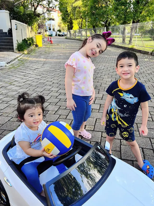 Raqeema dan Guzelim (Instagram/marginw)