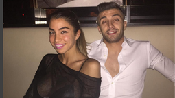 Andrea Iannone dan Pacar (Foto/Instagram)