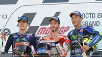 Rossi dan Vinales Geber Prototipe Motor 2018 di MotoGP Inggris?