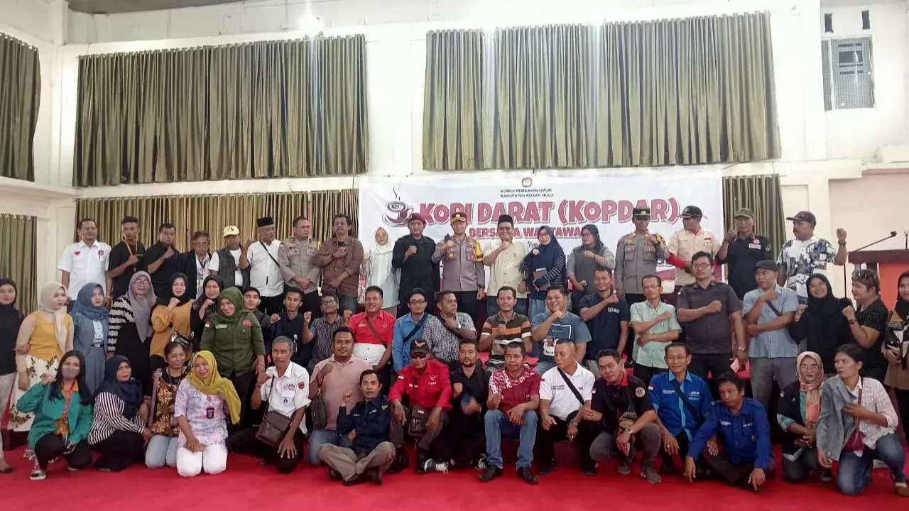 Peserta Kopdar sebagai wujud terima kasih ke berbagai pihak membuat Pilkada Rohul berjalan kondusif.