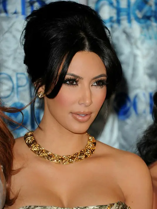 “Aku tidak suka berhura-hura saat remaja, dan ini merupakan pemberontakan ku yang paling parah,” lanjut Kim Kardashian menuliskan. (AFP/MICHAEL CAULFIELD) 