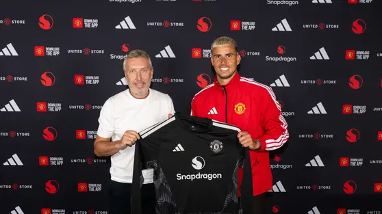 Menebak Alasan Manchester United Merekrut Karl Darlow