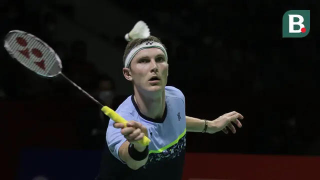 Foto: Anthony Ginting Gagal ke Final Daihatsu Indonesia Masters 2022 usai Ditaklukkan Permainan Nyaris Sempurna Viktor Axelsen