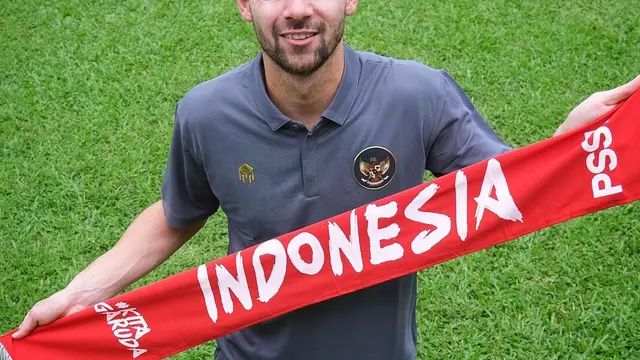 7 Potret Sandy Walsh Calon Pemain Naturalisasi, Sempat Lupa Peci untuk Sumpah WNI