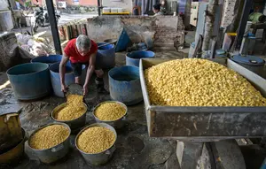Perajin Tahu Tempe Keluhkan Beban Biaya Produksi Naik