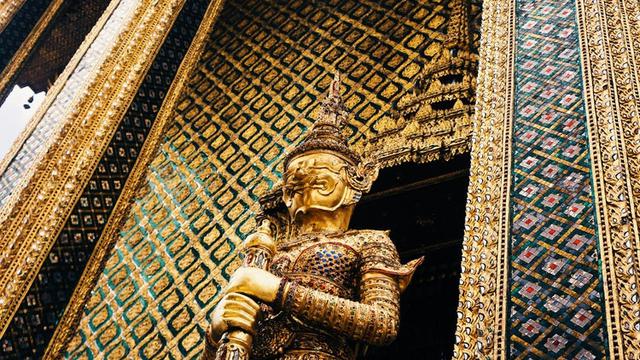 Ilustrasi tempat wisata di Bangkok