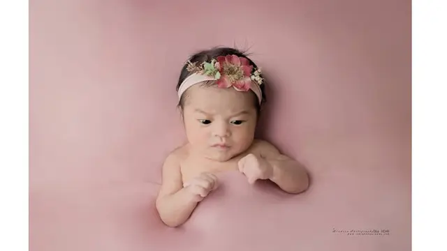 Diego Michiels Dikaruniai Putri Pertama, Ini 7 Potret Menggemaskannya