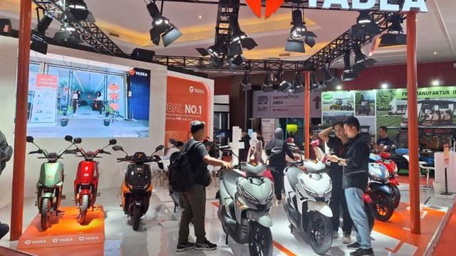 Promo Beli Motor Listrik Yadea di IIMS 2025, Bisa Dapat Hadiah Langsung (Arief A/Liputan6.com)