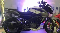 New Bajaj Pulsar 200 NS Meluncur Bulan Depan?